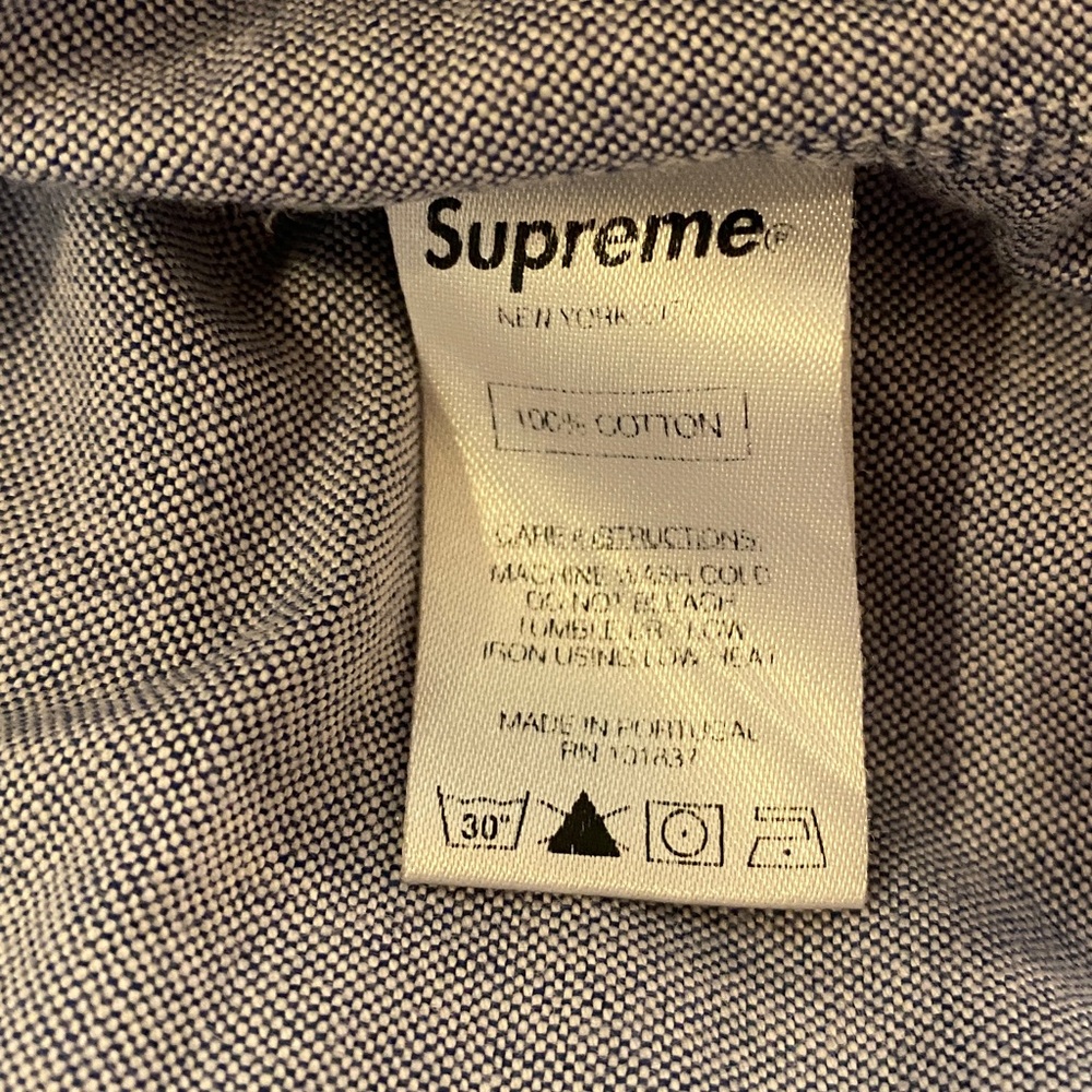 Supreme Light Blue Denim Button-Down Shirt — Red Logo — Men’s Large - Picture 10 of 12